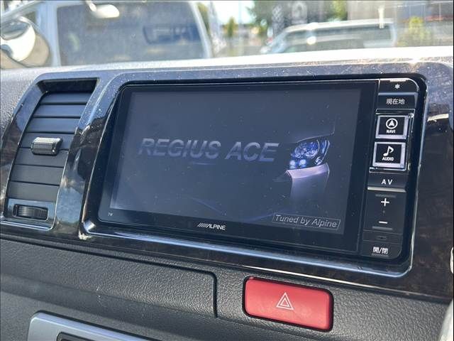 TOYOTA REGIUSACE VAN 2WD 2015 Image 31