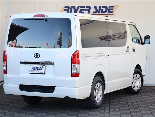 TOYOTA HIACE VAN 2WD 2020 Image 31