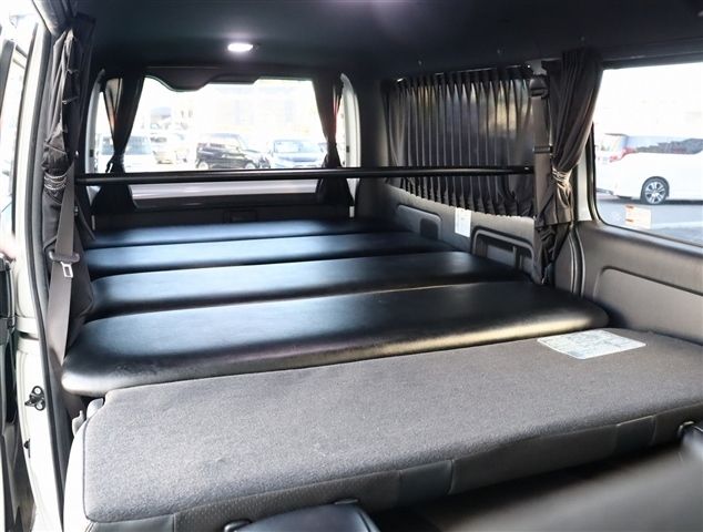 TOYOTA HIACE VAN 2WD 2020 Image 31