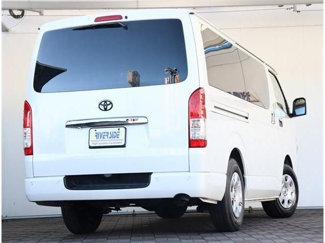 TOYOTA HIACE VAN 2WD 2020 Image 31