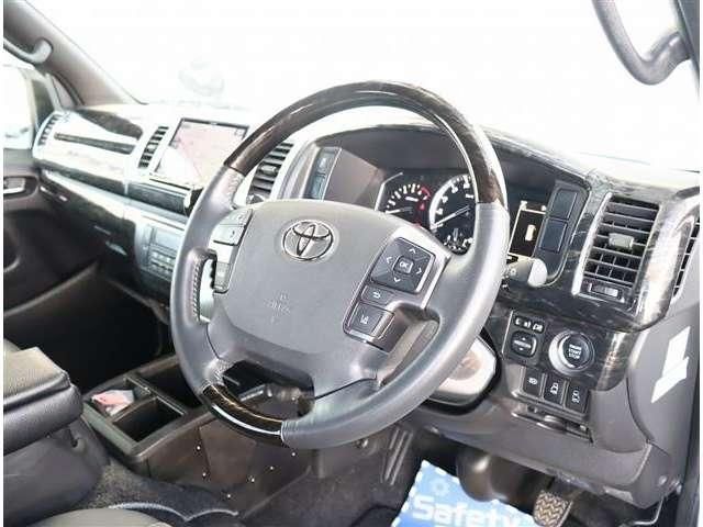 TOYOTA HIACE VAN 2WD 2020 Image 31