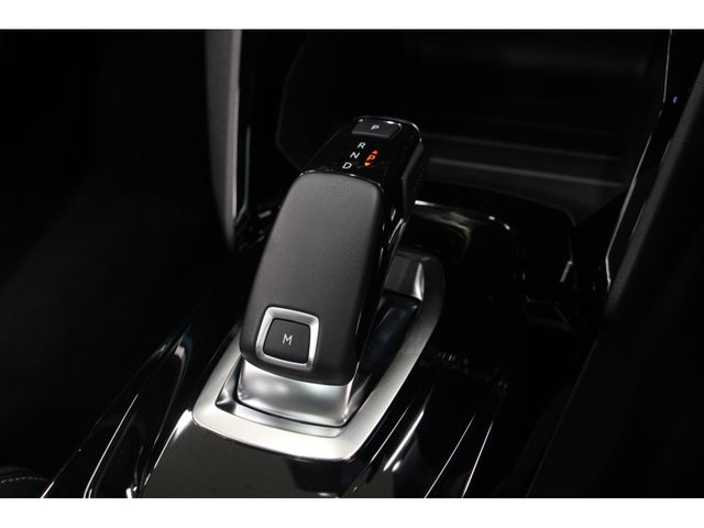 PEUGEOT 208 2020 Image 31