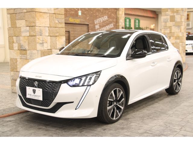 PEUGEOT 208 2020 Image 31