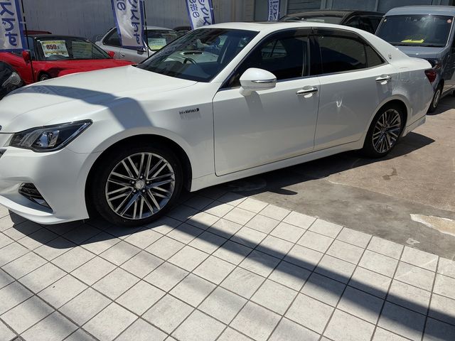 TOYOTA CROWN SEDAN HYBRID 2017 Image 31