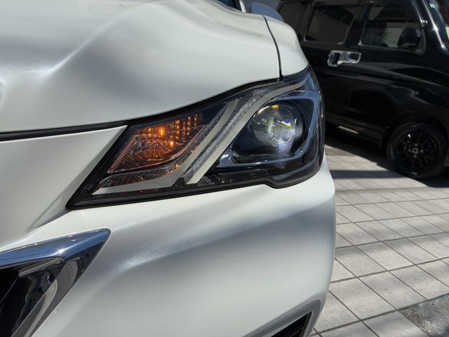 TOYOTA CROWN SEDAN HYBRID 2017 Image 31