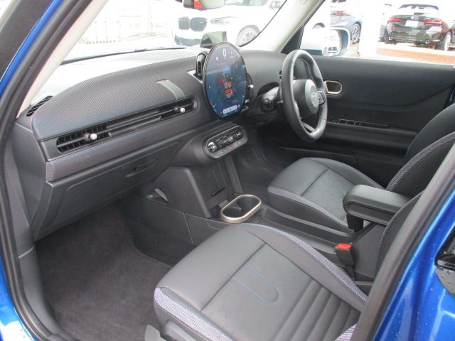 BMW MINI COOPER 5DOOR 2025 Image 31