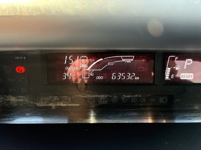 TOYOTA AQUA 2016 Image 31