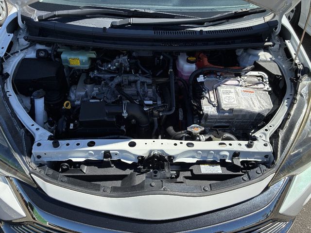 TOYOTA AQUA 2016 Image 31