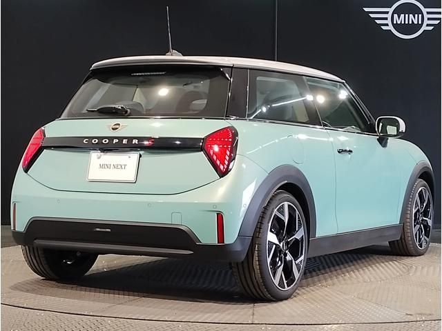 BMW MINI COOPER 2024 Image 31