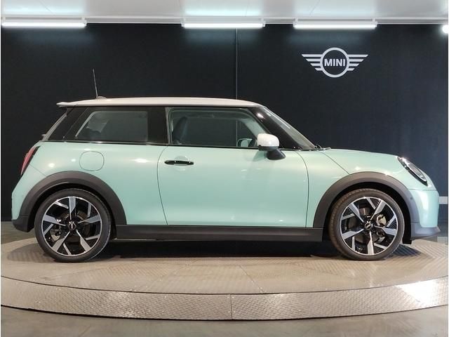 BMW MINI COOPER 2024 Image 31