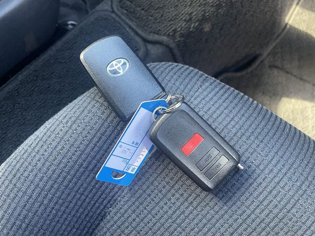 TOYOTA SIENTA 4WD 2017 Image 31