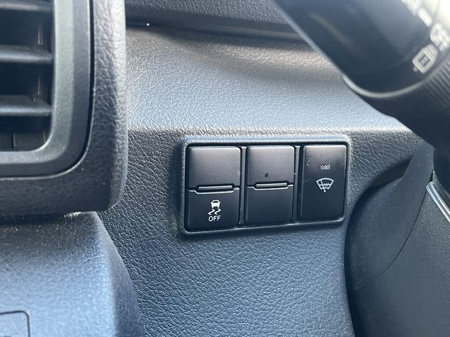 TOYOTA SIENTA 4WD 2017 Image 31