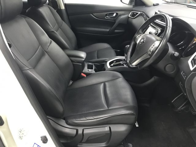 NISSAN X-TRAIL 2WD 2016 Image 31