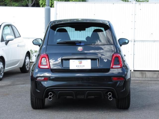 FIAT ABARTH 695 2025 Image 31