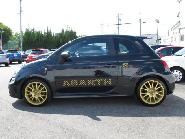 FIAT ABARTH 695 2025 Image 31