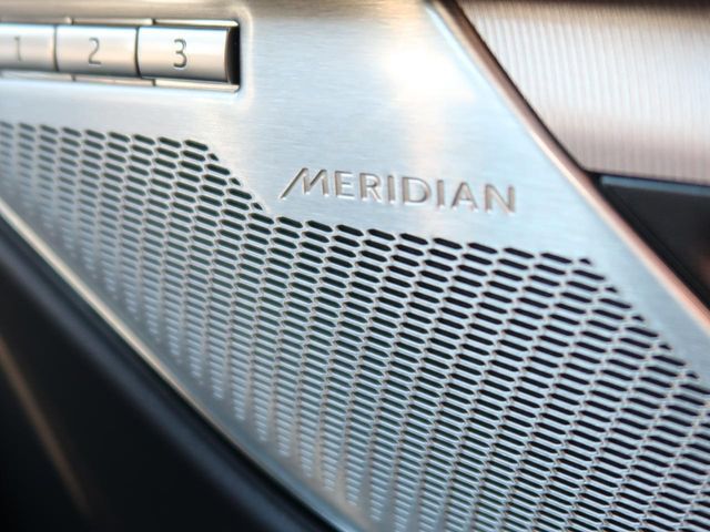 JAGUAR F-PACE 2024 Image 31