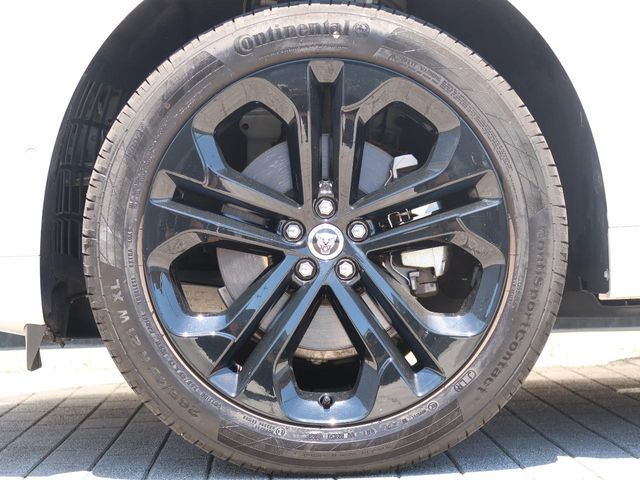 JAGUAR F-PACE 2024 Image 31