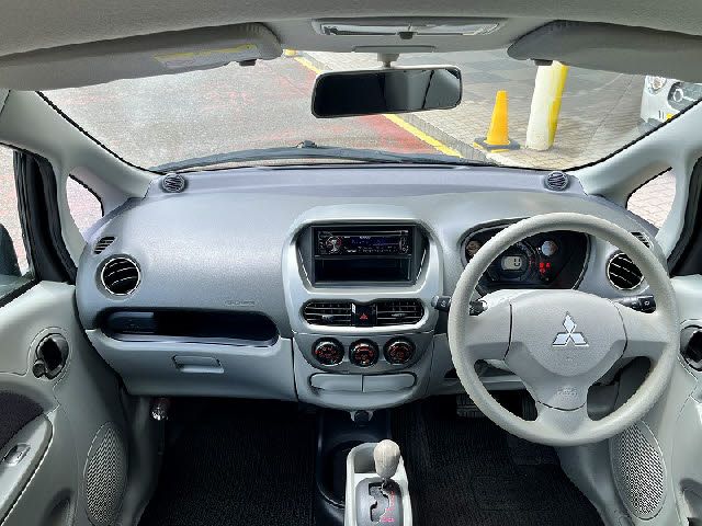 MITSUBISHI I 2010 Image 31