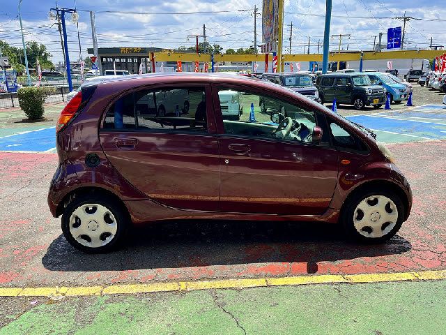 MITSUBISHI I 2010 Image 31