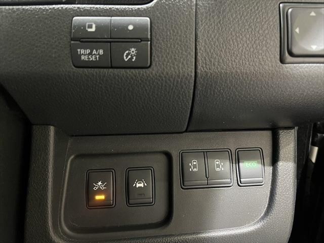 NISSAN SERENA  S-HYBRID 2014 Image 31