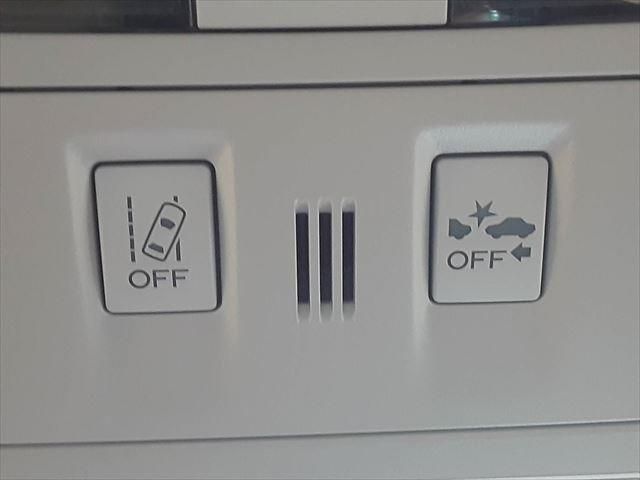 SUBARU XV HYBRID 2013 Image 31