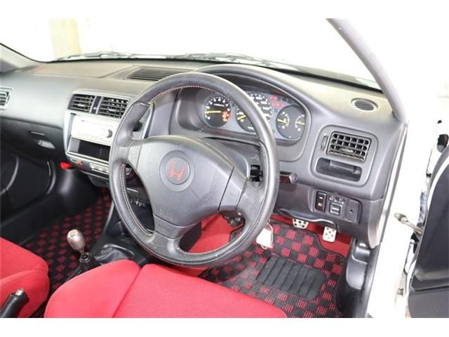 HONDA CIVIC HATCHBACK 2000 Image 31