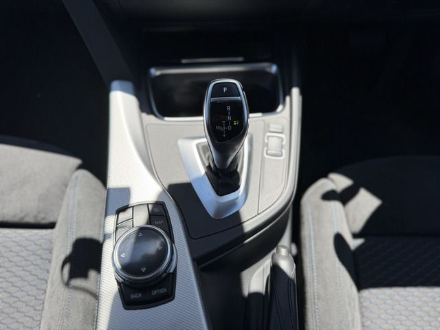 BMW 3SERIES SEDAN 2014 Image 31