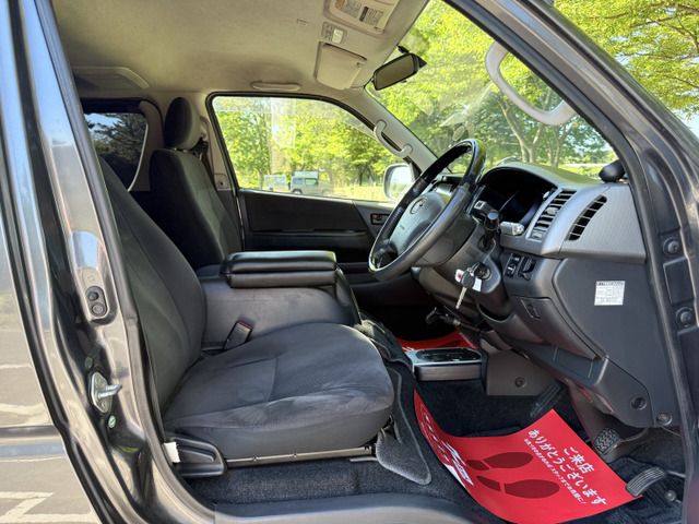 TOYOTA HIACE VAN 4WD 2013 Image 31