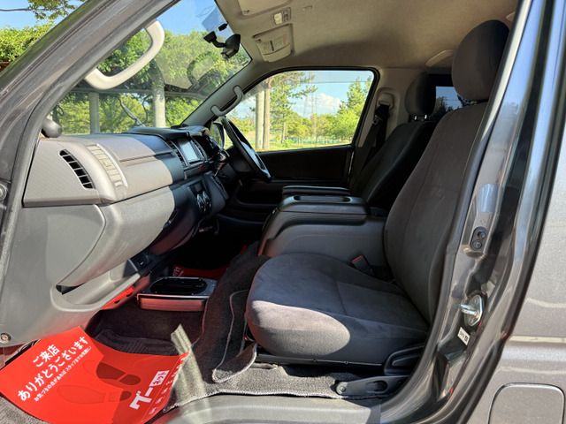 TOYOTA HIACE VAN 4WD 2013 Image 31