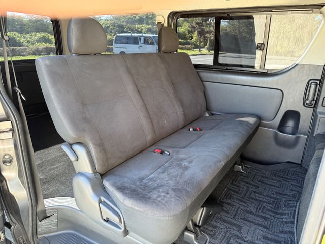 TOYOTA HIACE VAN 4WD 2013 Image 31