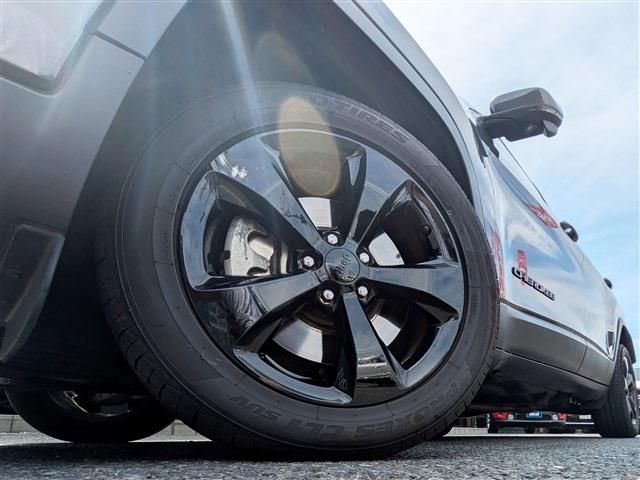 JEEP CHEROKEE 2020 Image 31