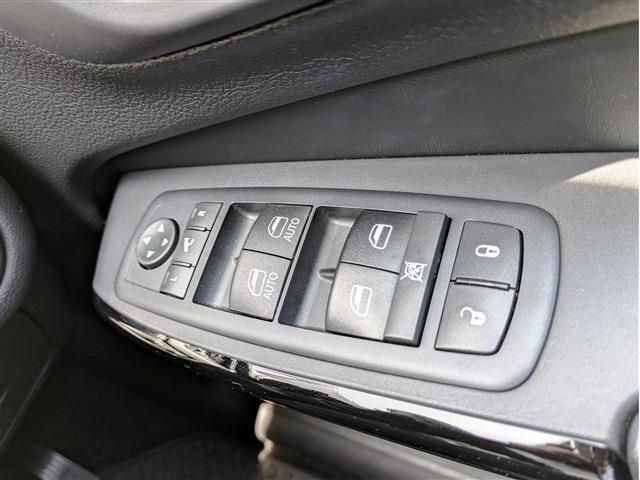 JEEP CHEROKEE 2020 Image 31