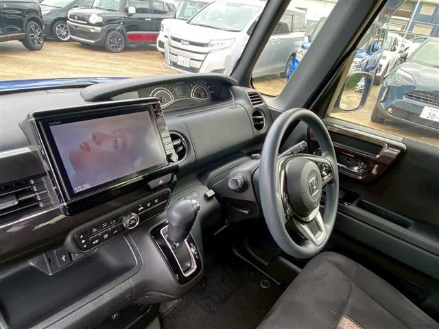 HONDA N BOX CUSTOM 2019 Image 31