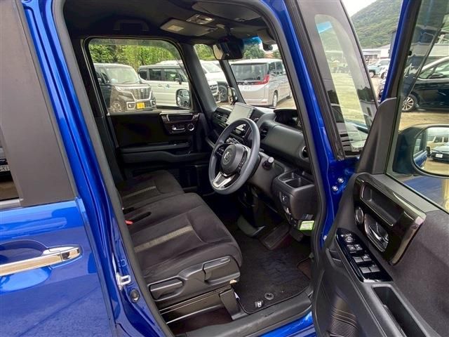 HONDA N BOX CUSTOM 2019 Image 31