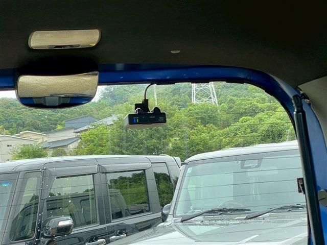 HONDA N BOX CUSTOM 2019 Image 31