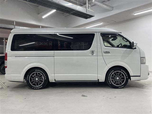 TOYOTA HIACE VAN 4WD 2018 Image 31