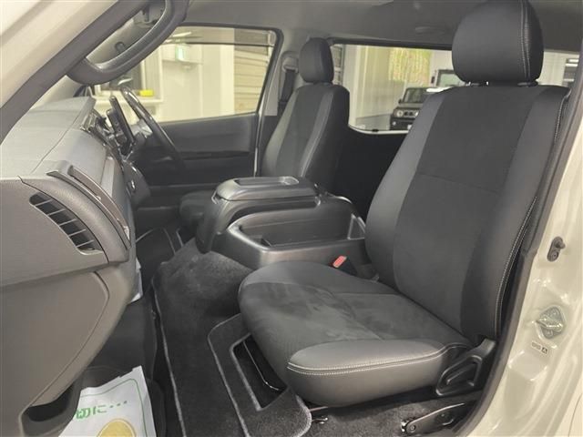 TOYOTA HIACE VAN 4WD 2018 Image 31