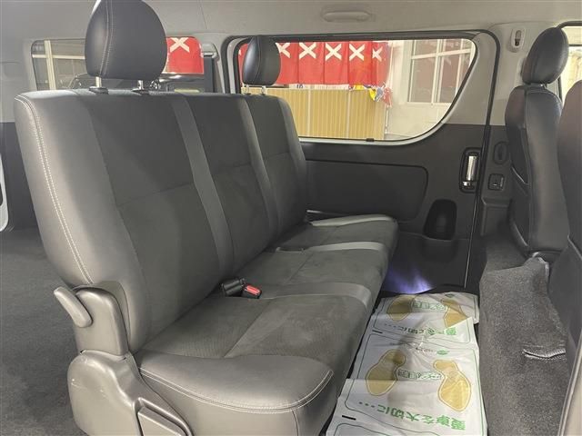 TOYOTA HIACE VAN 4WD 2018 Image 31