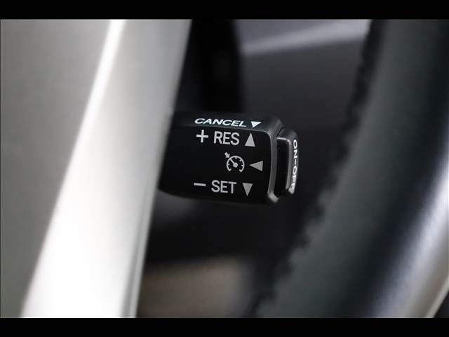 TOYOTA PRIUS PHV 2012 Image 31