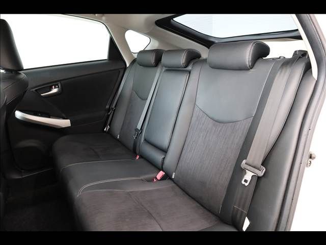 TOYOTA PRIUS PHV 2012 Image 31