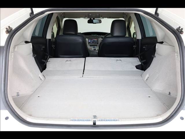 TOYOTA PRIUS PHV 2012 Image 31