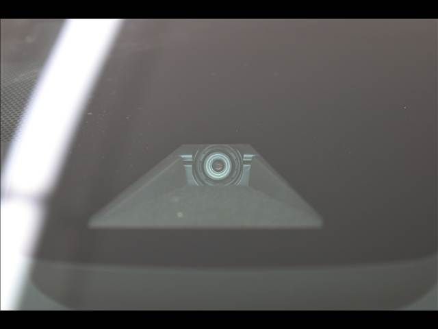 TOYOTA PRIUS PHV 2017 Image 31