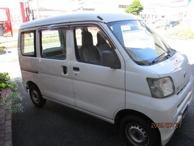 DAIHATSU HIJET CARGO 2013 Image 31