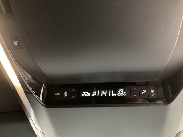 TOYOTA VELLFIRE  HYBRID 2023 Image 31