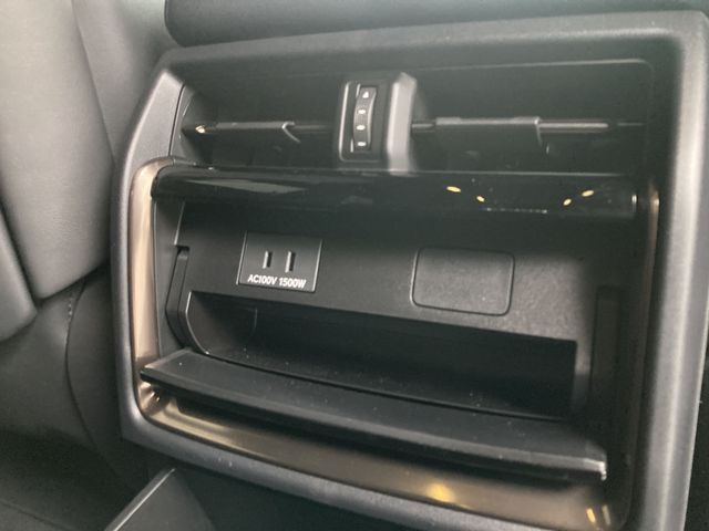 TOYOTA VELLFIRE  HYBRID 2023 Image 31