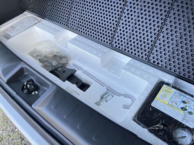 SUZUKI HUSTLER 2017 Image 31