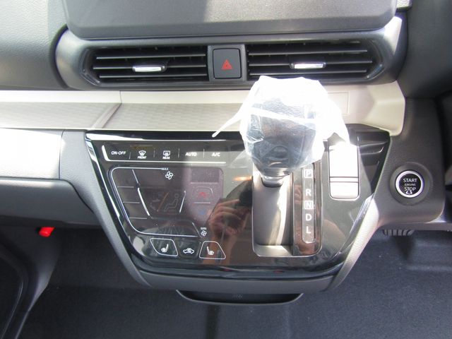 MITSUBISHI DELICA MINI 2025 Image 31