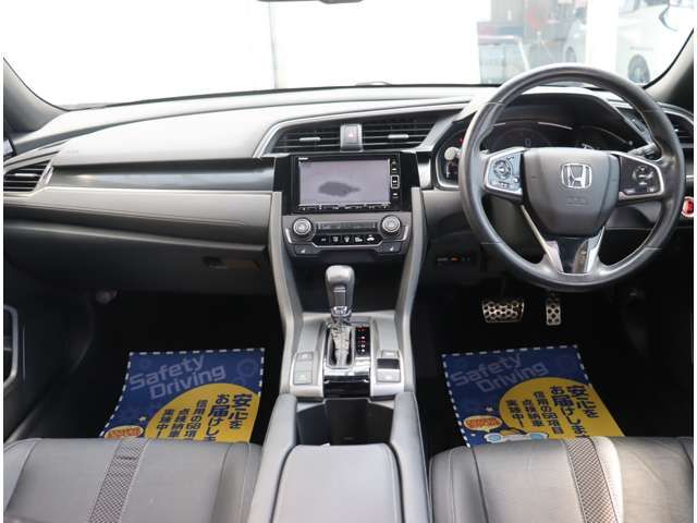 HONDA CIVIC HATCHBACK 2020 Image 31