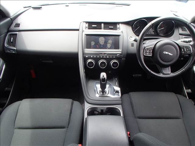 JAGUAR E-PACE 2019 Image 31