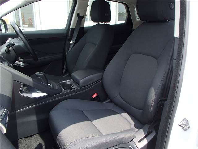 JAGUAR E-PACE 2019 Image 31